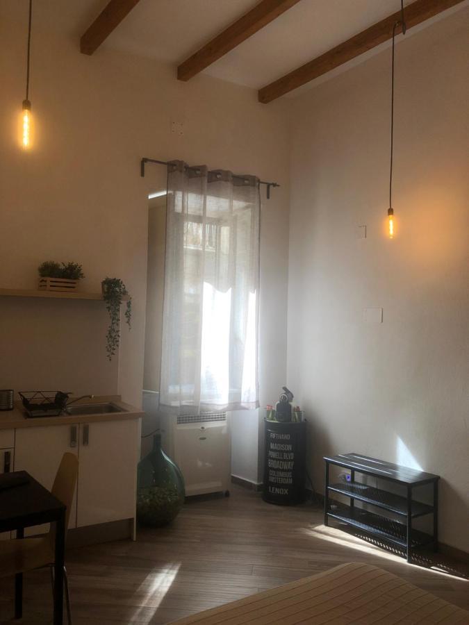 Casa Vittoria Lägenhet Salerno Exteriör bild