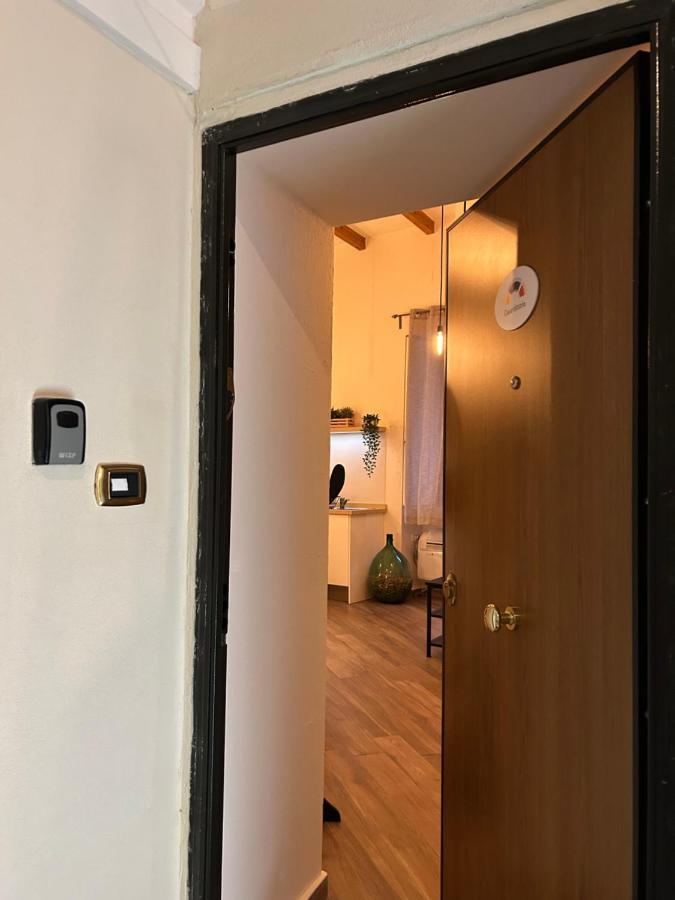 Casa Vittoria Lägenhet Salerno Exteriör bild