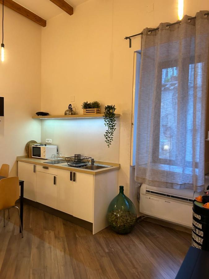 Casa Vittoria Lägenhet Salerno Exteriör bild