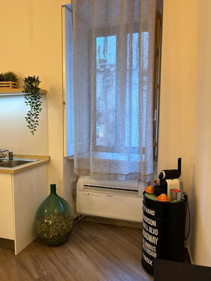 Casa Vittoria Lägenhet Salerno Exteriör bild