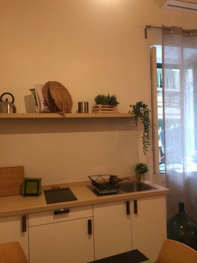 Casa Vittoria Lägenhet Salerno Exteriör bild
