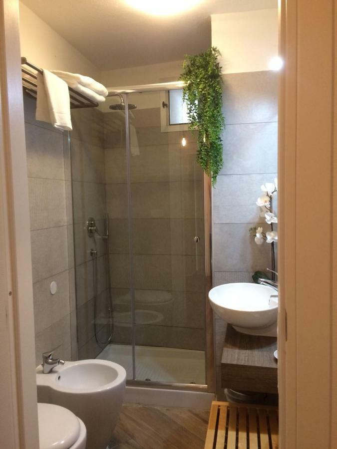 Casa Vittoria Lägenhet Salerno Exteriör bild